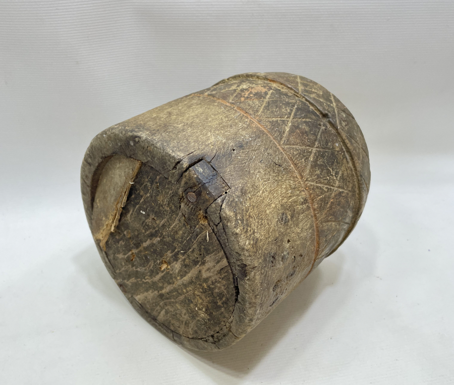 ÜZERİ İŞLEMELİ OSMANLI DÖNEMİ AHŞAP ŞİNİK