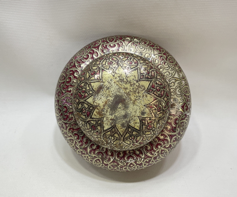 ÜZERİNDE BEKTAŞİ YILDIZI BULUNAN TESLİM TAŞI FORMUNDA ÇOK NADİR HURMA KUTUSU