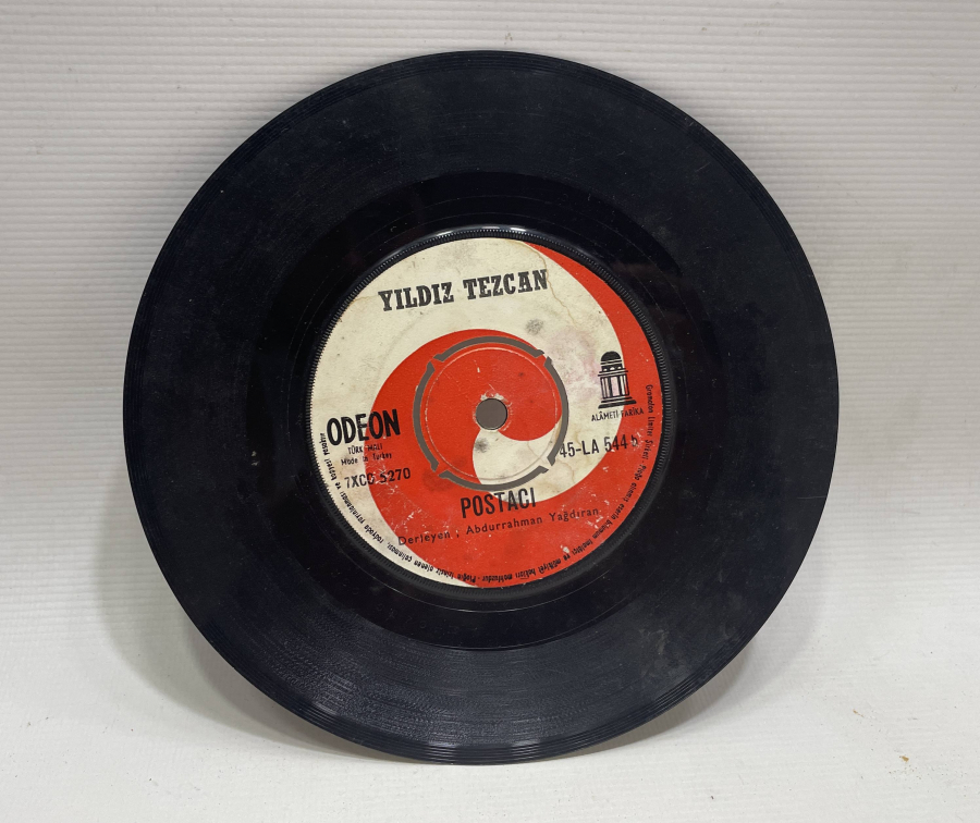 YILDIZ TEZCAN ANA BENİ EVERSENE 45 LİK PLAK