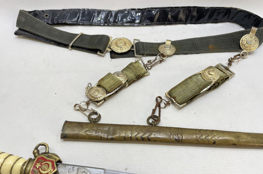 CUMHURİYET BAŞLARI HARP OKULU NADİR SUBAY MEÇİ VE KEMER TAKIMI