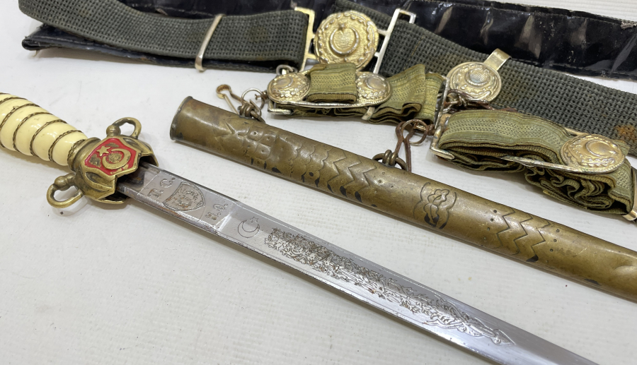 CUMHURİYET BAŞLARI HARP OKULU NADİR SUBAY MEÇİ VE KEMER TAKIMI