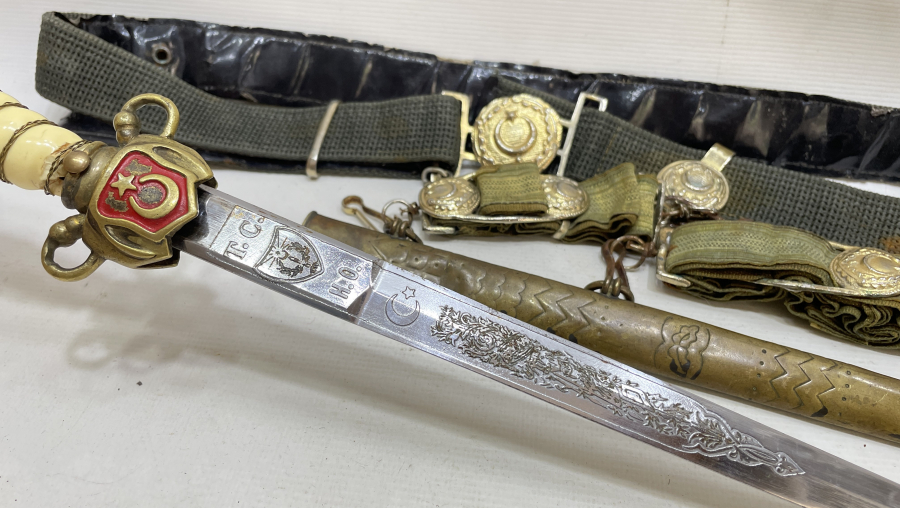 CUMHURİYET BAŞLARI HARP OKULU NADİR SUBAY MEÇİ VE KEMER TAKIMI