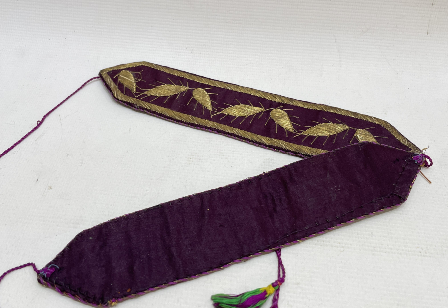 OSMANLI DÖNEMİ GÜMÜŞ SIRMA İŞÇİLİKLİ NADİR RUM İŞİ GELİN ÇENELİĞİ