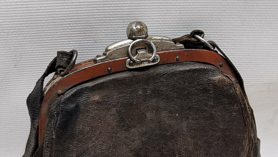 OSMANLI DÖNEMİ HİLAL DÜĞMELİ NADİR SUBAY ÇANTASI