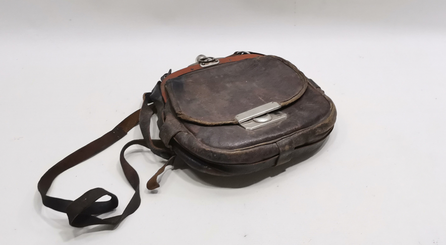 OSMANLI DÖNEMİ HİLAL DÜĞMELİ NADİR SUBAY ÇANTASI