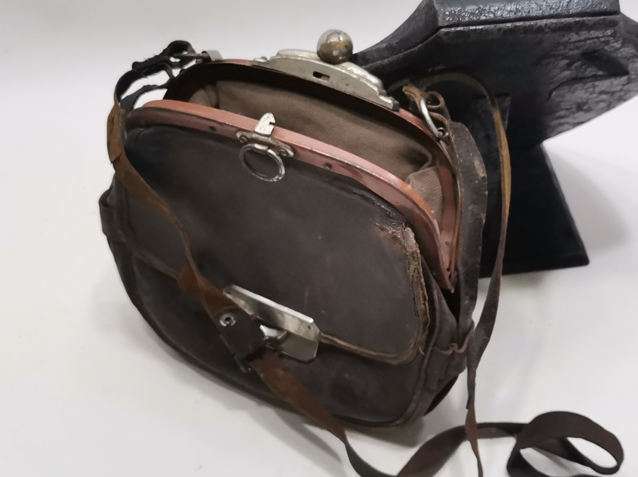 OSMANLI DÖNEMİ HİLAL DÜĞMELİ NADİR SUBAY ÇANTASI