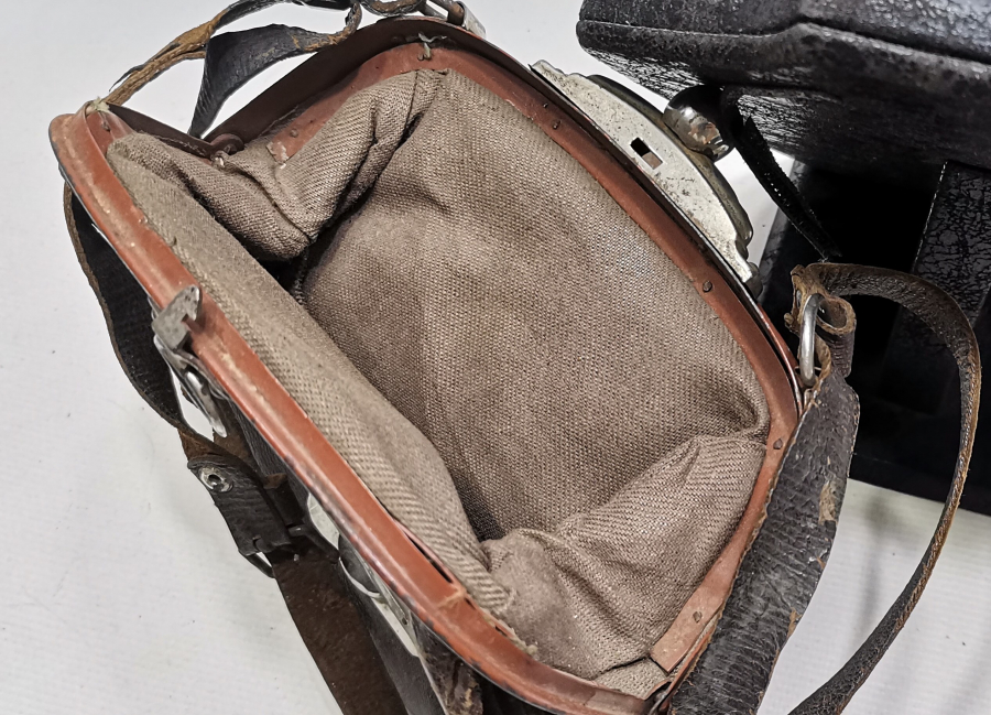 OSMANLI DÖNEMİ HİLAL DÜĞMELİ NADİR SUBAY ÇANTASI