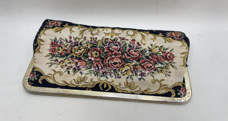 1900 BAŞLARI ANTİKA GOBLEN GECE ÇANTASI