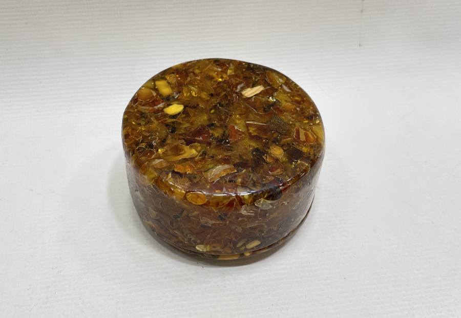 DAMLA KEHRİBARDAN MAMUL ÇOK NADİR ANTİKA TESPİH KUTUSU