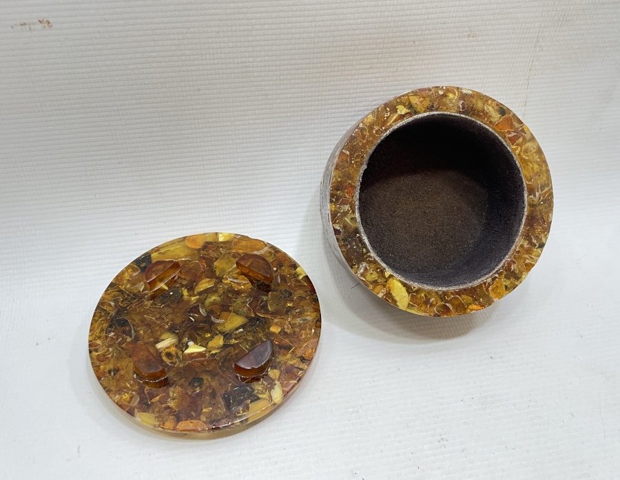 DAMLA KEHRİBARDAN MAMUL ÇOK NADİR ANTİKA TESPİH KUTUSU