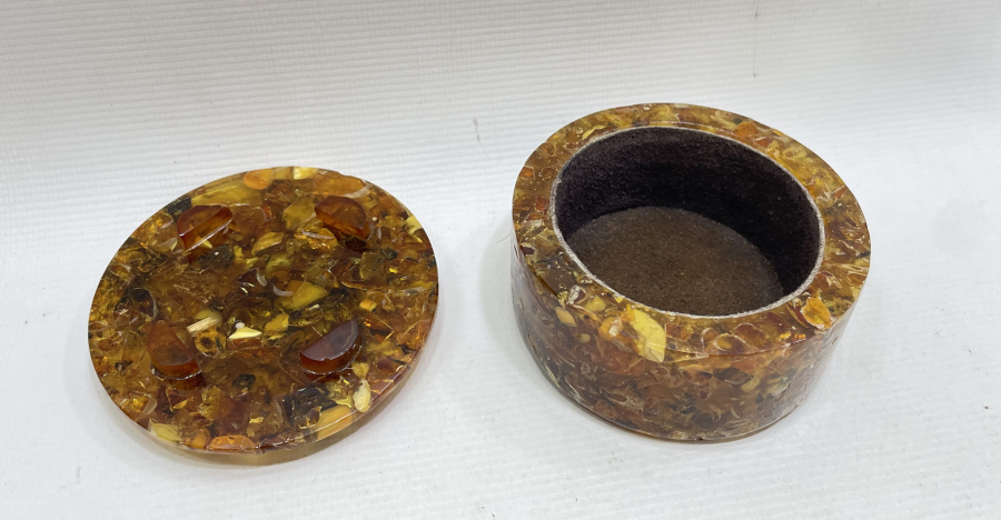 DAMLA KEHRİBARDAN MAMUL ÇOK NADİR ANTİKA TESPİH KUTUSU