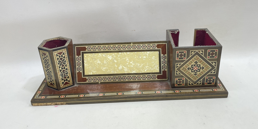 MARKÜTERİ İŞÇİLİKLİ BÜYÜK BOY ANTİKA MASA ÜSTÜ KALEMLİĞİ