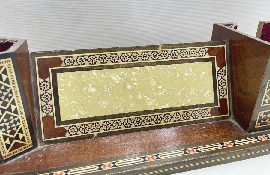 MARKÜTERİ İŞÇİLİKLİ BÜYÜK BOY ANTİKA MASA ÜSTÜ KALEMLİĞİ