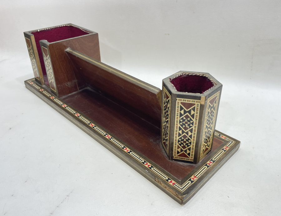 MARKÜTERİ İŞÇİLİKLİ BÜYÜK BOY ANTİKA MASA ÜSTÜ KALEMLİĞİ