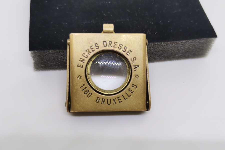 NADİR FORMDA ANTİKACI BÜYÜTECİ