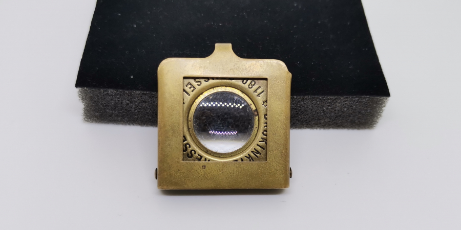 NADİR FORMDA ANTİKACI BÜYÜTECİ