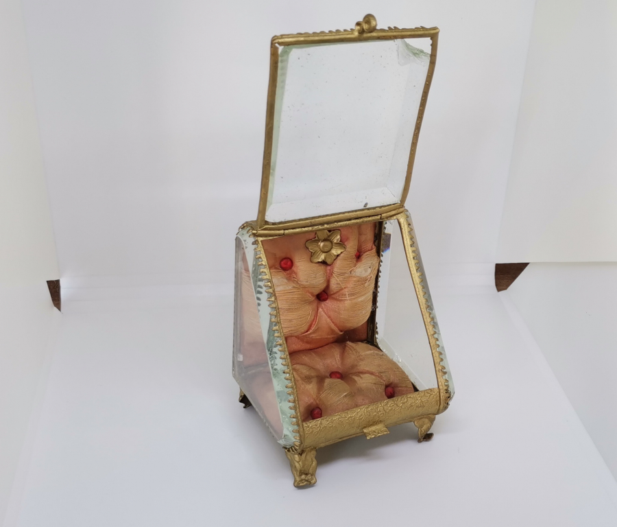 OSMANLI DÖNEMİ NADİR FORMDA SAAT TEŞHİR STANDI