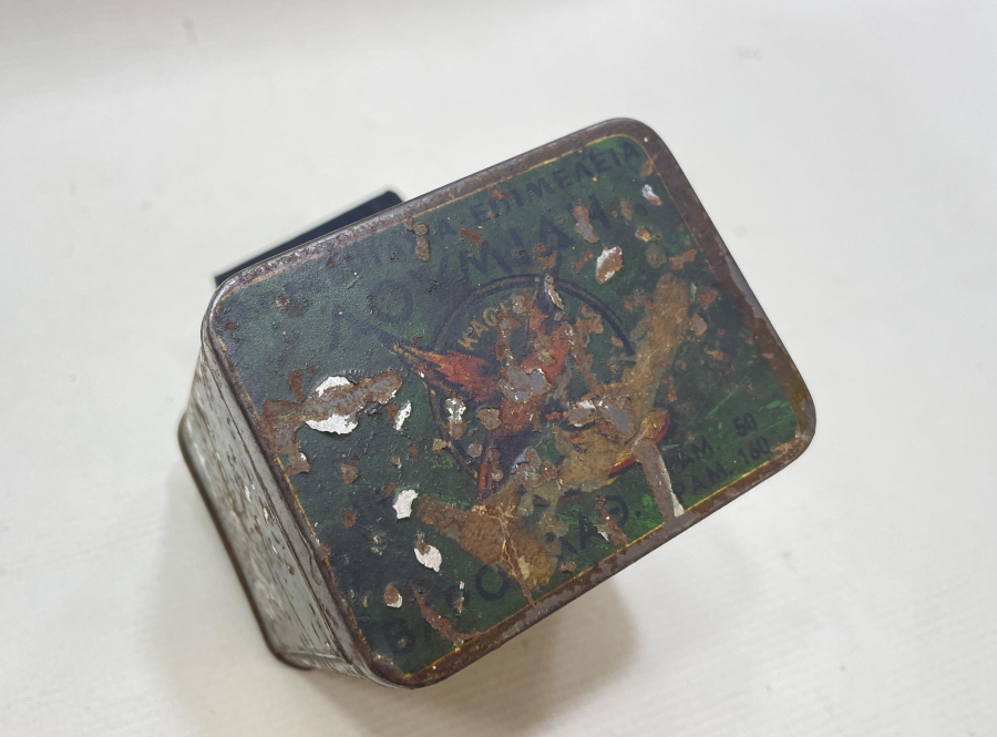 ÜZERİ RUMCA YAZILI OSMANLI DÖNEMİ NADİR FORMDA ÇAY KUTUSU