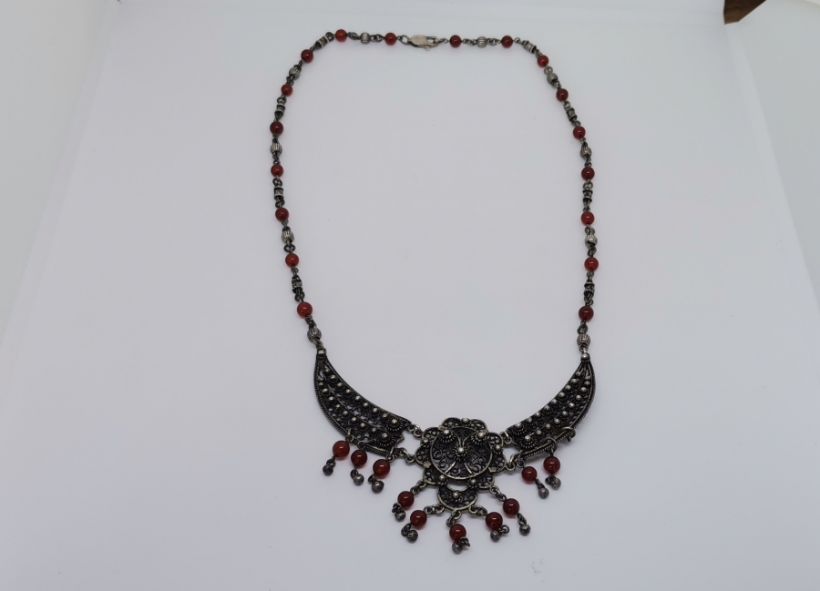 AKİK TAŞLI VE TELKARİ İŞÇİLİKLİ ÖZEL YAPIM ANTİKA GERDANLIK