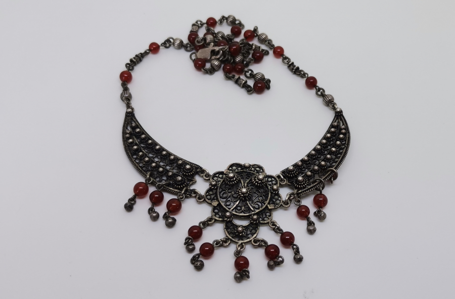 AKİK TAŞLI VE TELKARİ İŞÇİLİKLİ ÖZEL YAPIM ANTİKA GERDANLIK