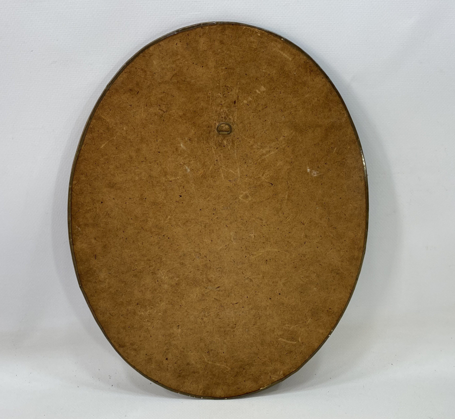 ALTIN VERMELİ VE KABARTMA İŞÇİLİKLİ ANTİKA DUVAR PANOSU