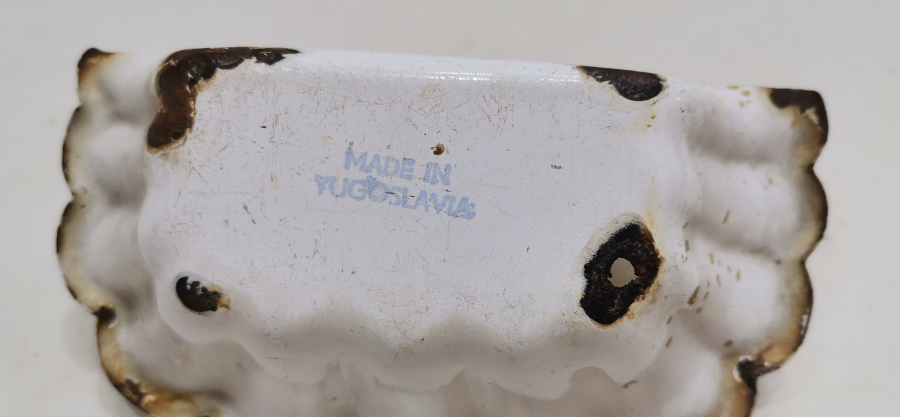 ANTİKA EMAYE SABUNLUK