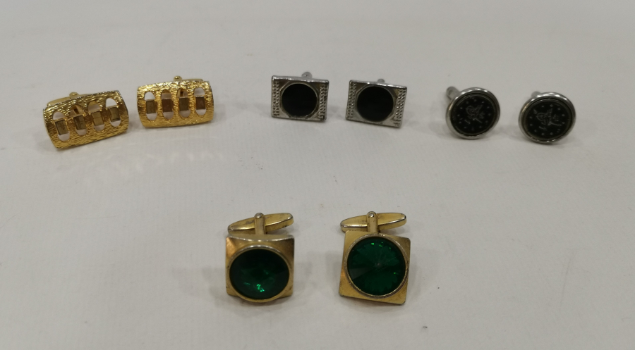 ANTİKA KOL DÜĞMESİ LOTU