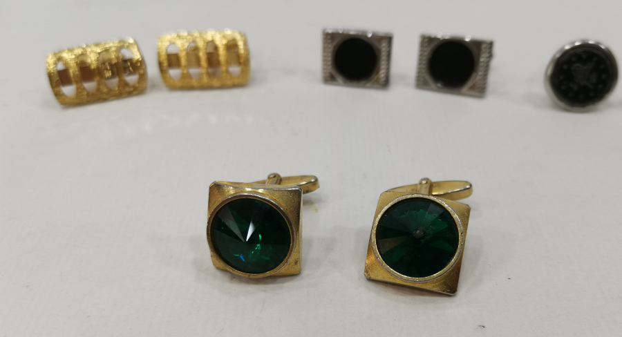 ANTİKA KOL DÜĞMESİ LOTU