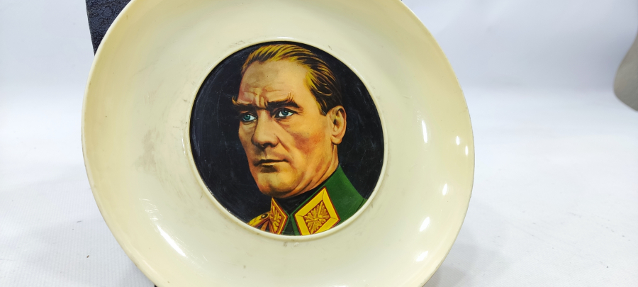 ATATÜRK GÖRSELLİ ANTİKA MELAMİN DUVAR TABAĞI