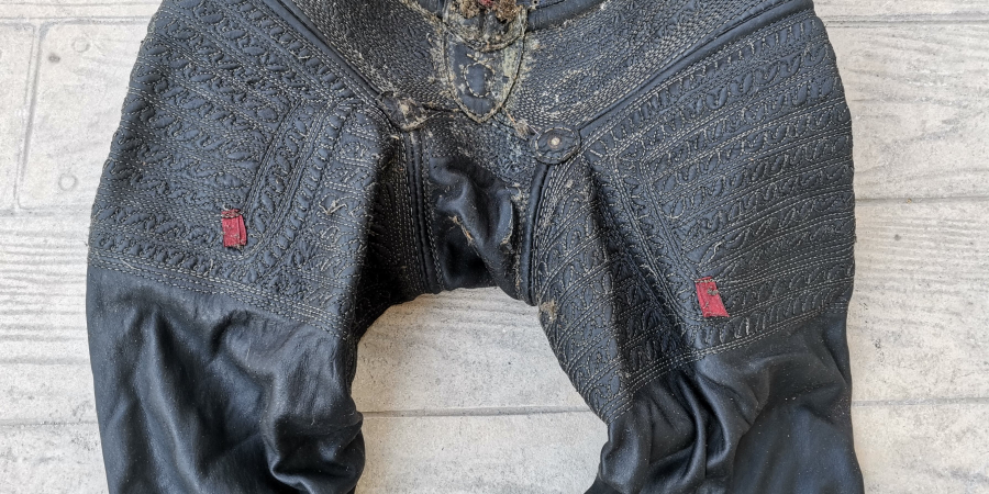 TAMAMI EL YAPIMI DERİ PEHLİVAN KISPETİ