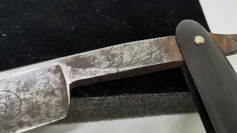 ÜZERİ OSMANLICA YAZILI OSMANLI DÖNEMİ BERBER USTURASI