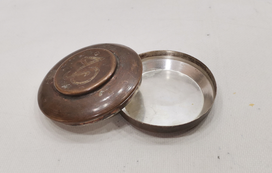 ÜZERİ OSMANLICA YAZILI OSMANLI DÖNEMİ NADİR İLAÇ KUTUSU