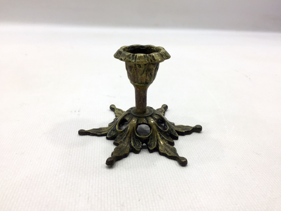 YILDIZ FORMUNDA ANTİKA MUMLUK