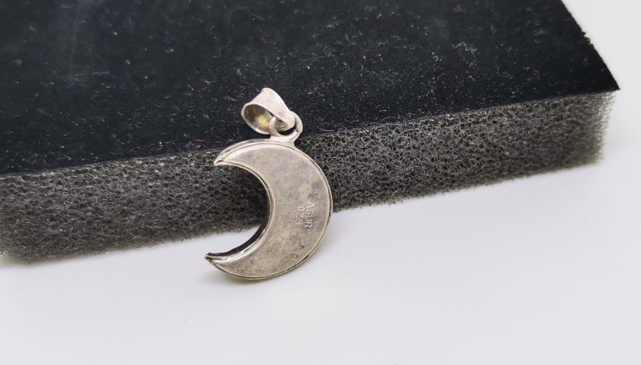 İÇİNDE DUASI İLE HİLAL FORMUNDA GÜMÜŞ CEVŞEN-İ KEBİR