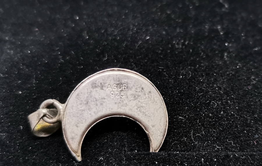 İÇİNDE DUASI İLE HİLAL FORMUNDA GÜMÜŞ CEVŞEN-İ KEBİR