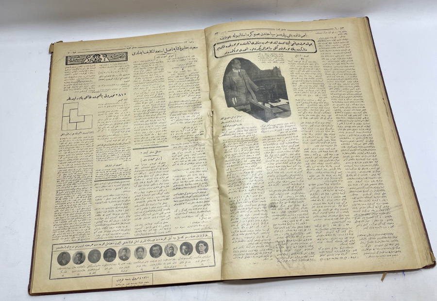 ONLARCA OSMANLICA DERGİNİN BİR ARAYA GETİRİLMESİYLE HAZIRLANMIŞ BÜYÜK BOY ANSİKLOPEDİ