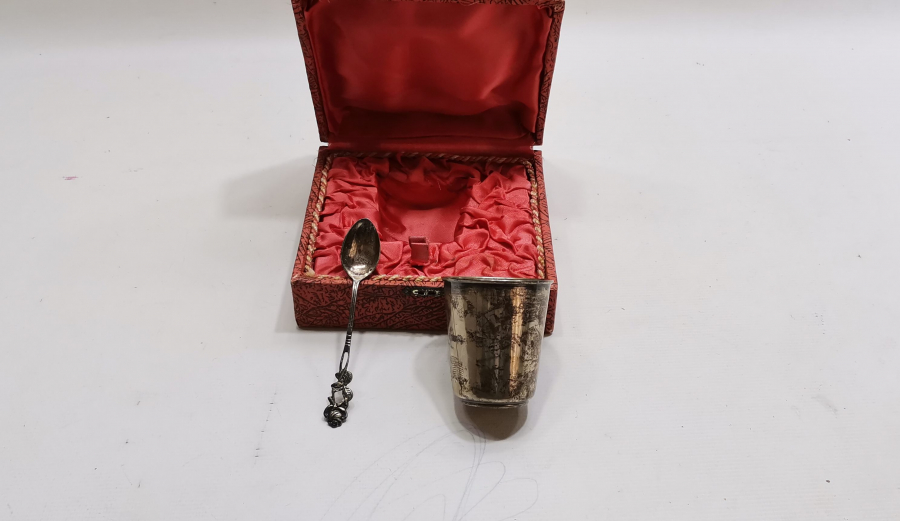 ORJİNAL KUTUSUNDA ANTİKA GÜMÜŞ MAMA TAKIMI 