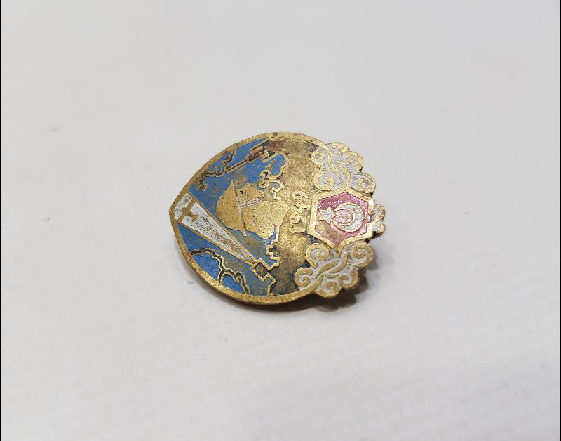 1949 TARİHLİ ÇOK NADİR ASKERİ RADAR VE UÇAKSAVAR BATARYASI ROZETİ