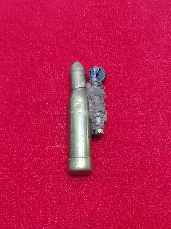 1.DÜNYA SAVAŞI DÖNEMİ MERMİ KOVANINDAN YAPILMIŞ NADİR ASKER ÇAKMAĞI