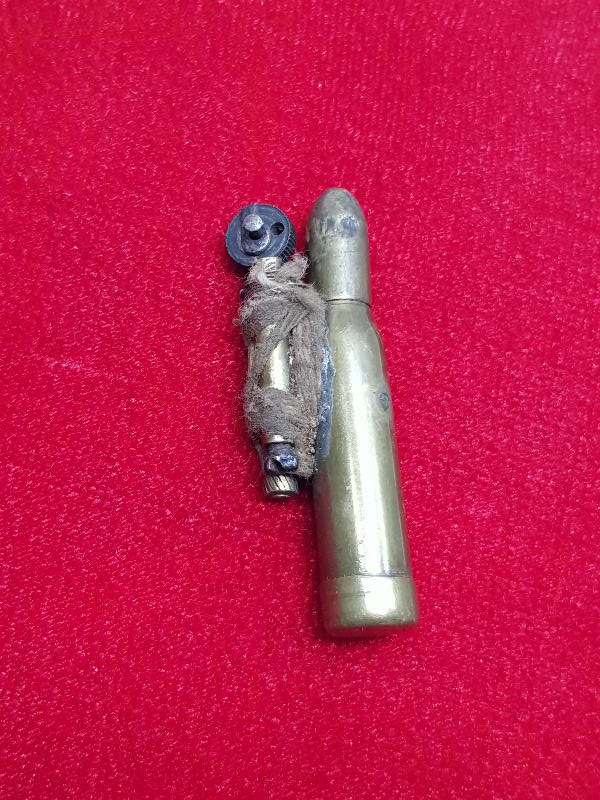 1.DÜNYA SAVAŞI DÖNEMİ MERMİ KOVANINDAN YAPILMIŞ NADİR ASKER ÇAKMAĞI