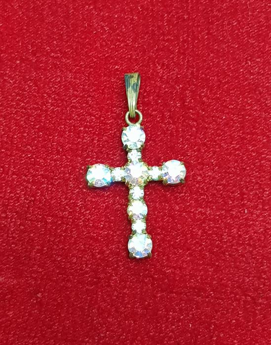 ZİRKON TAŞLARLA SÜSLÜ ANTİKA HAÇ KOLYE UCU