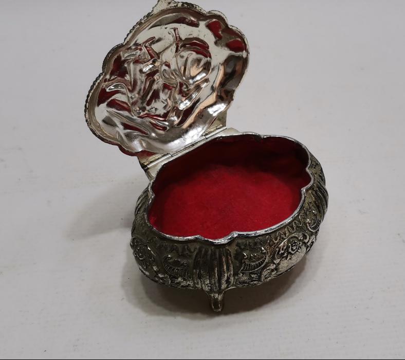 ANTİKA MÜCEVHER KUTUSU