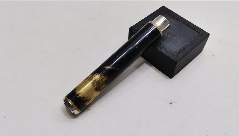 EĞİTİM TARİHİ: ANTİKA TEBEŞİR TUTACAĞI