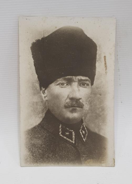 KALPAKLI ATATÜRK FOTOĞRAFI