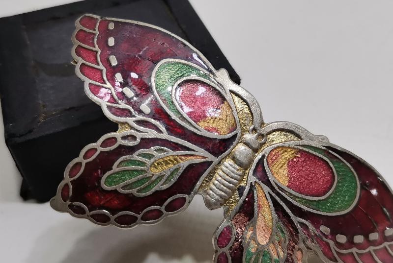 MİNELİ KELEBEK FORMLU ANTİKA SAÇ TOKASI