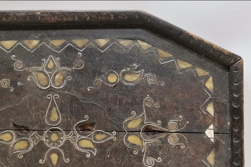 OSMANLI DÖNEMİ AFYON İŞİ GÜMÜŞ VE SEDEF KAKMA AHŞAP GELİN TEPSİSİ