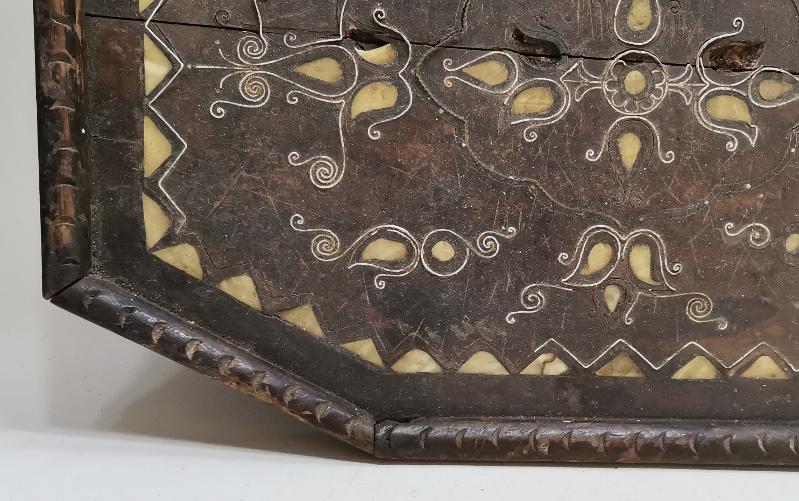 OSMANLI DÖNEMİ AFYON İŞİ GÜMÜŞ VE SEDEF KAKMA AHŞAP GELİN TEPSİSİ