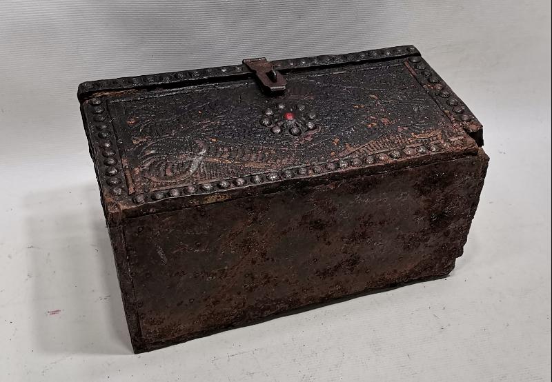 OSMANLI DÖNEMİ ÇOK NADİR FORMDA MÜCEVHER SANDIĞI