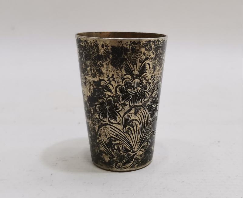 OSMANLI DÖNEMİ RUM İŞİ KALEM İŞÇİLİKLİ GÜMÜŞ BARDAK