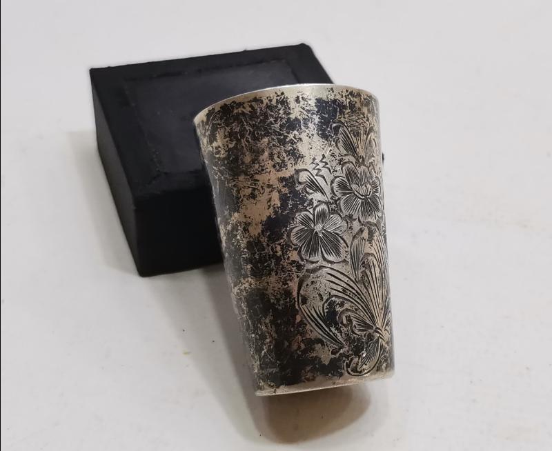 OSMANLI DÖNEMİ RUM İŞİ KALEM İŞÇİLİKLİ GÜMÜŞ BARDAK